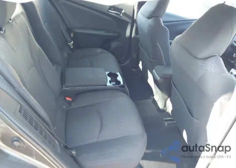 2018 Toyota Prius Prime Plus из США, поврежденный, VIN JTDKARFP7J3075731